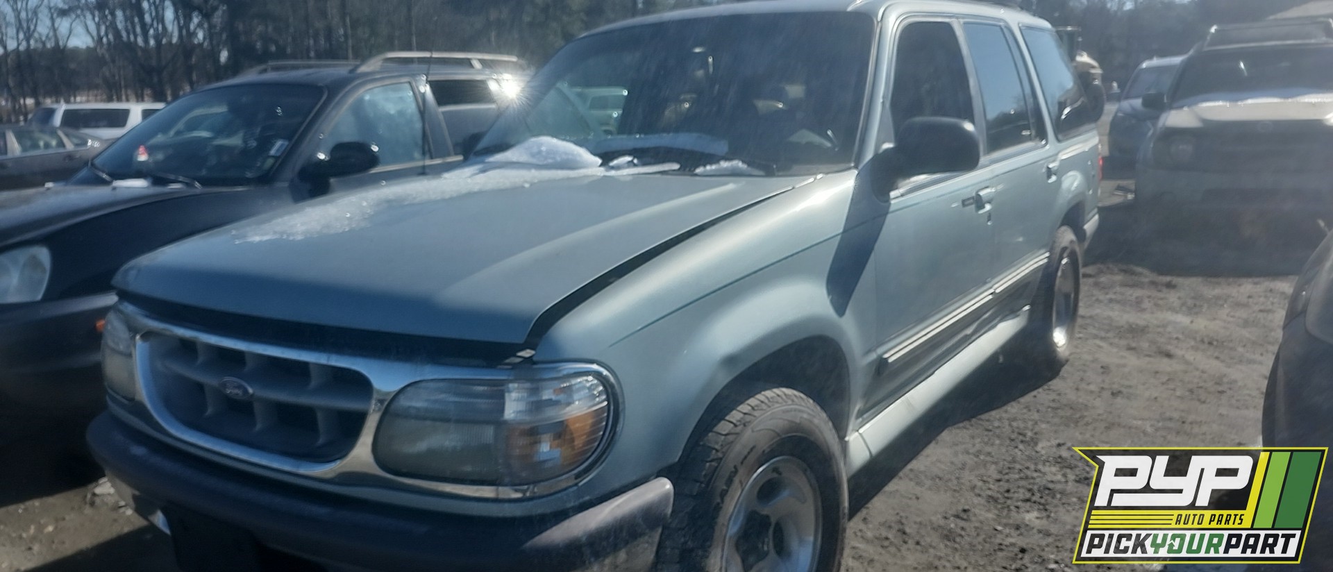 1996 FORD EXPLORER available for parts