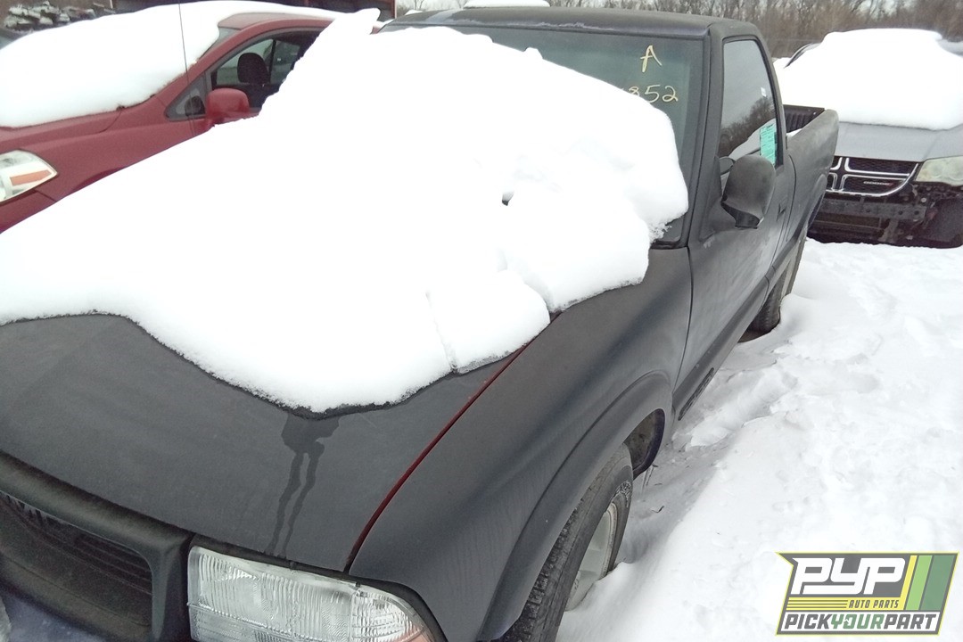 1995 GMC SONOMA available for parts