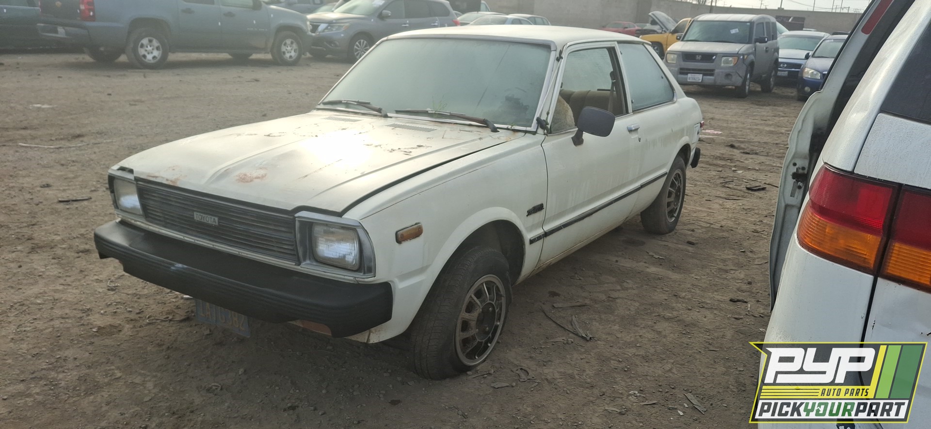 1980 TOYOTA TERCEL partes disponibles