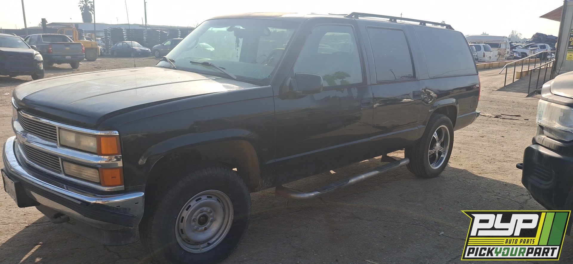 1999 CHEVROLET K1500 SUBURBAN partes disponibles