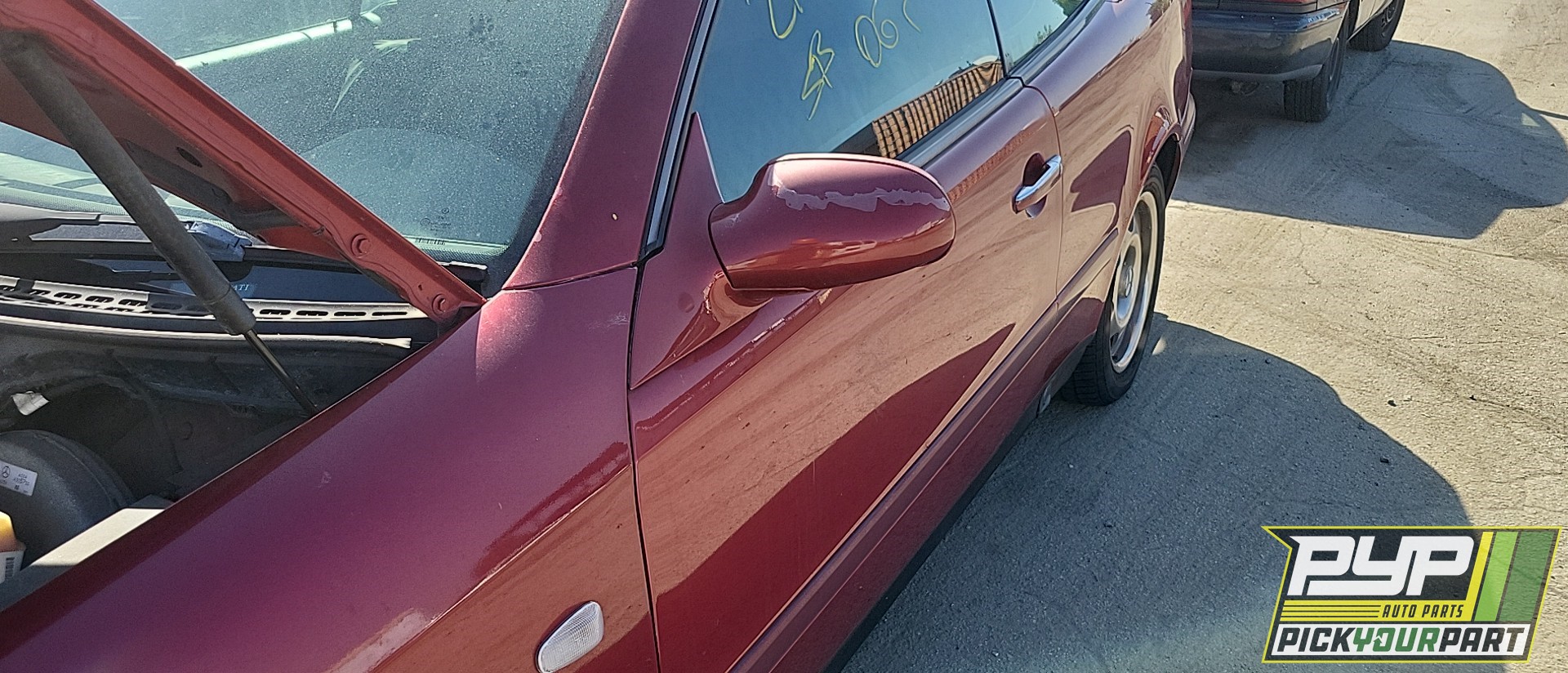 1999 MERCEDES-BENZ CLK320 available for parts