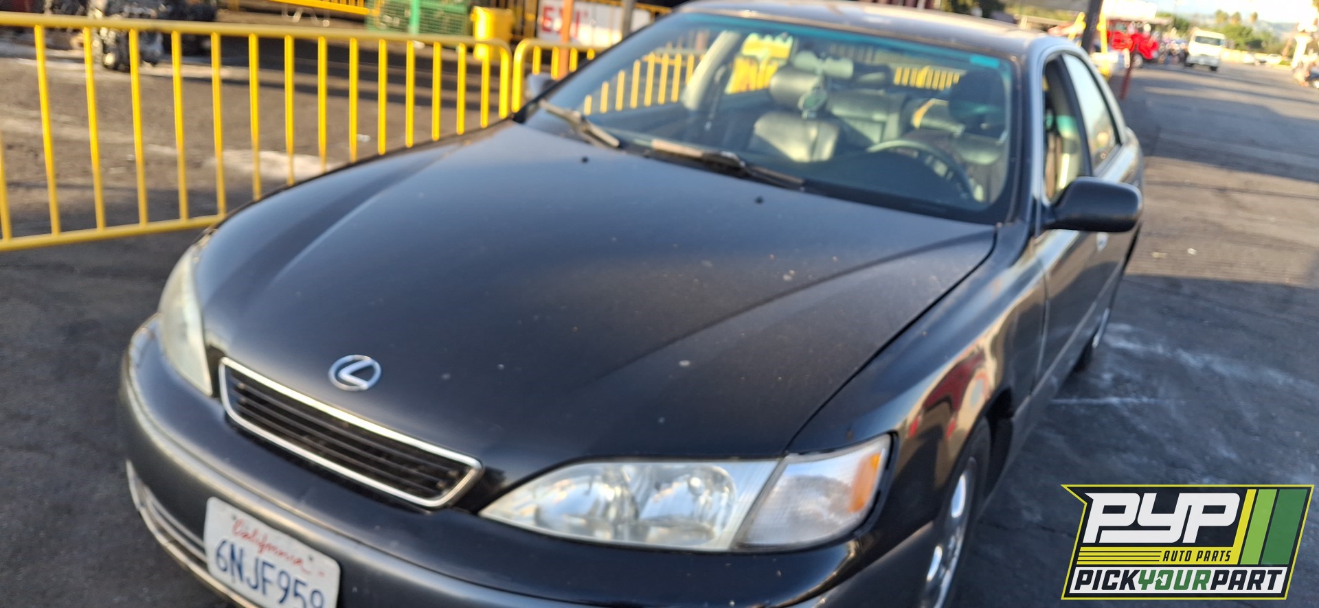 1997 LEXUS ES300 available for parts