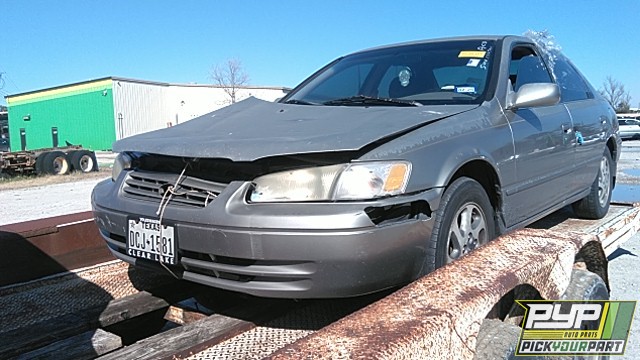 1999 TOYOTA CAMRY available for parts