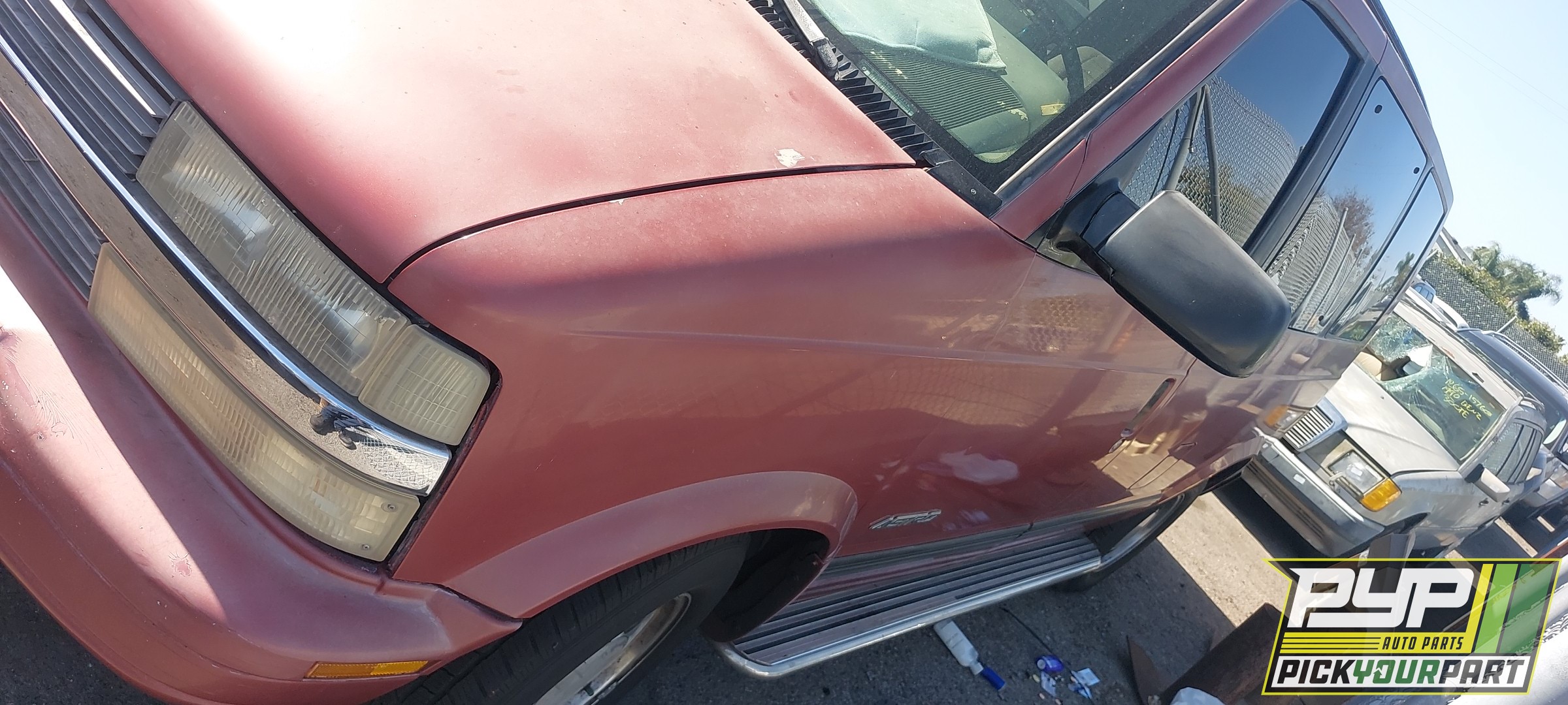 1995 CHEVROLET ASTRO available for parts