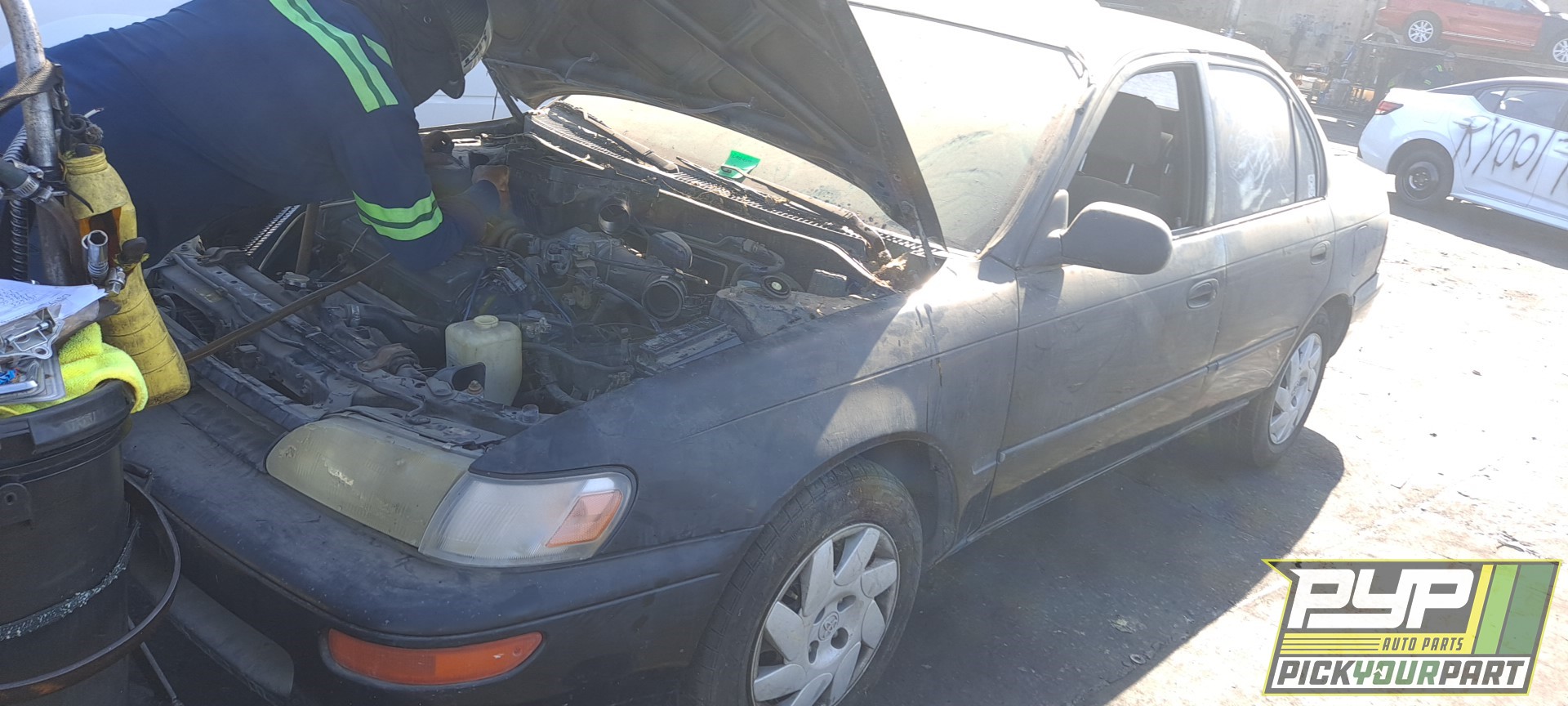 1994 TOYOTA COROLLA available for parts