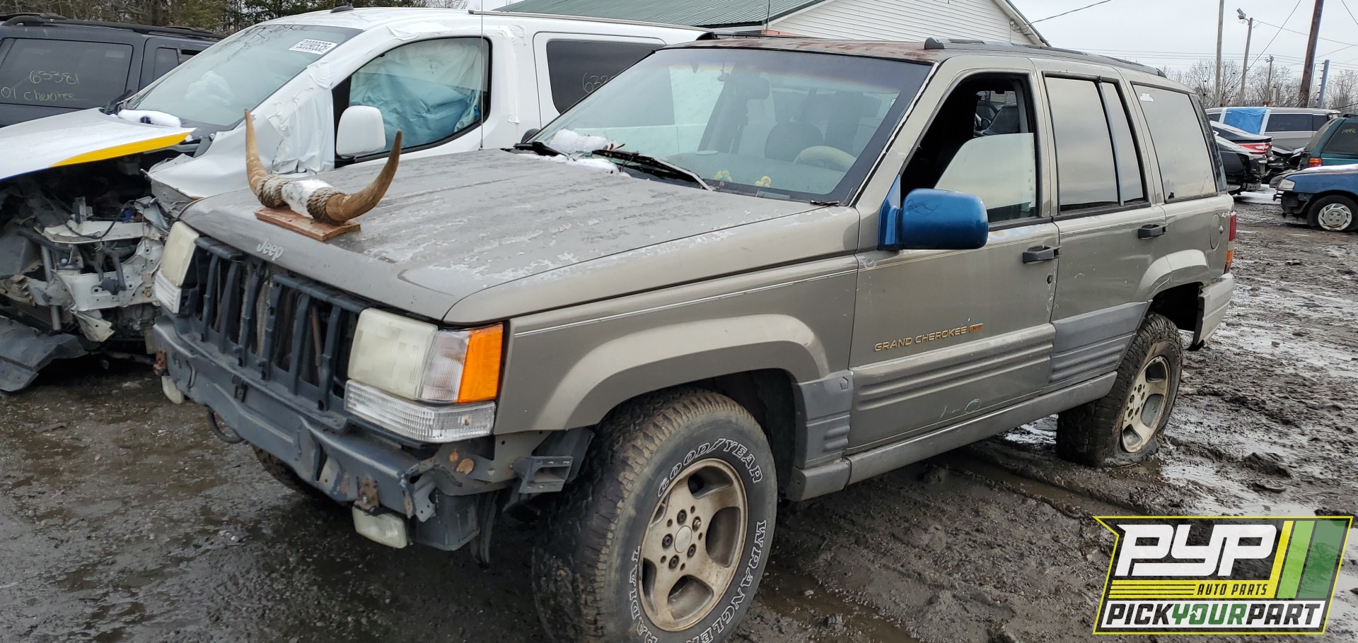 1997 JEEP GRAND CHEROKEE available for parts