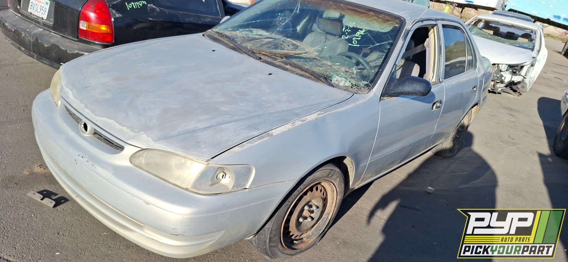 1999 TOYOTA COROLLA available for parts