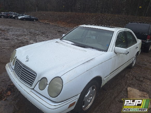 1997 MERCEDES-BENZ E420 partes disponibles