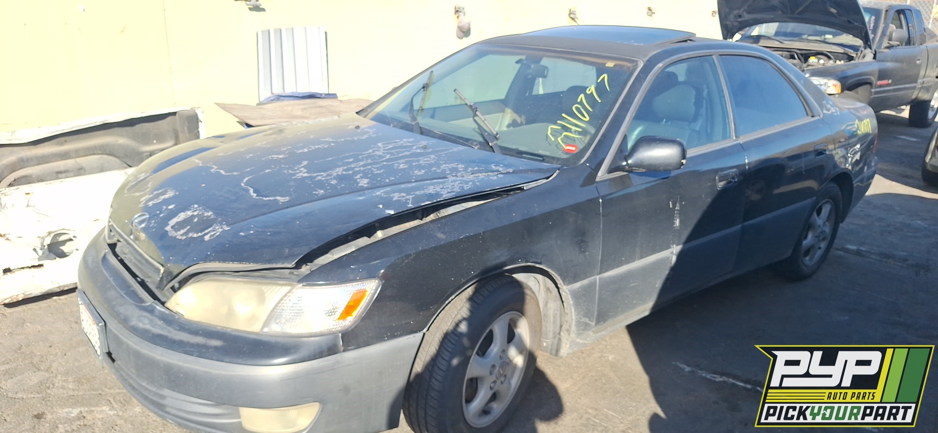 1997 LEXUS ES300 partes disponibles