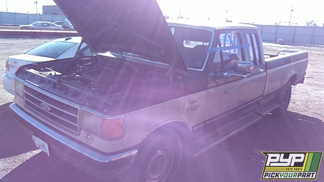 1990 FORD F-250 available for parts