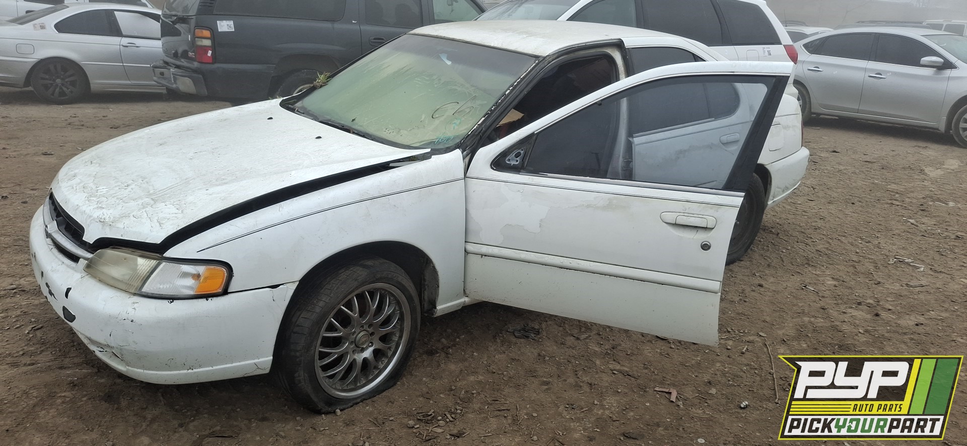 1999 NISSAN ALTIMA available for parts