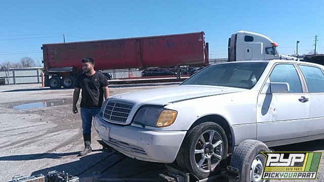 1993 MERCEDES-BENZ 500SEL partes disponibles