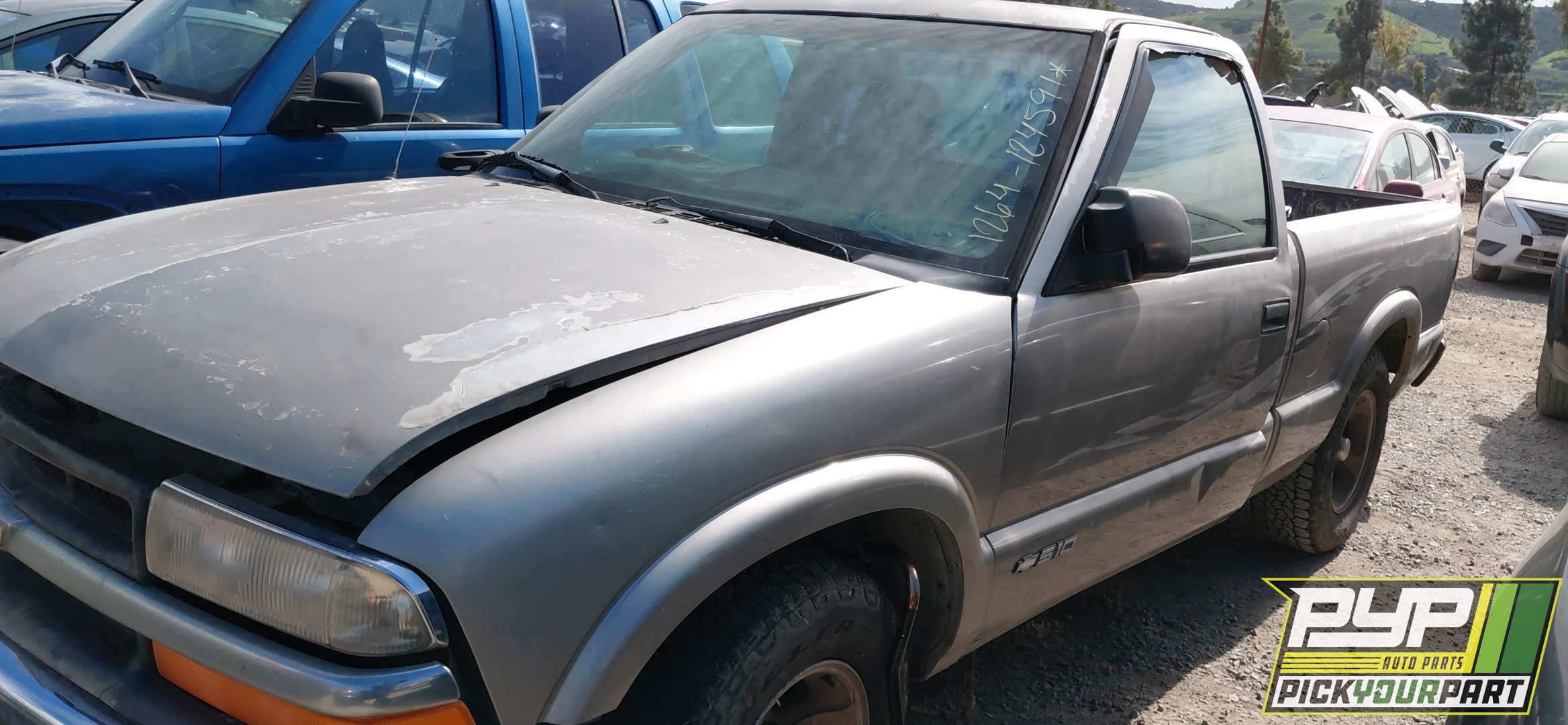 1998 CHEVROLET S10 available for parts