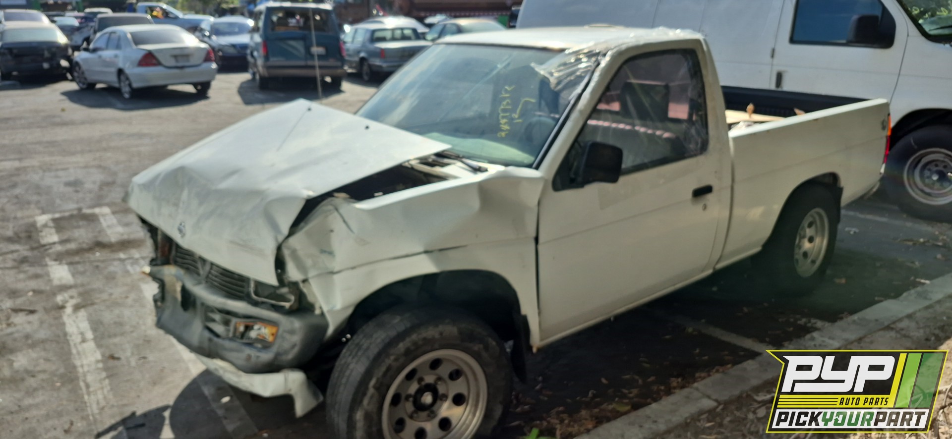 1994 NISSAN D21 available for parts