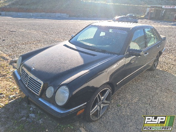 1999 MERCEDES-BENZ E320 available for parts