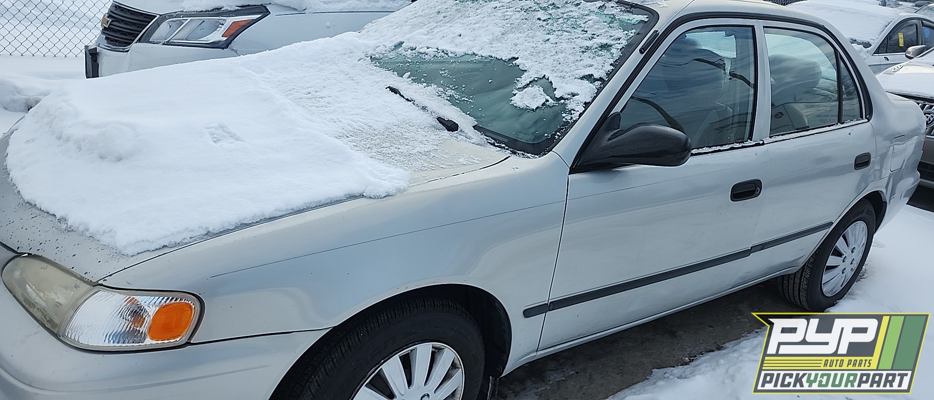 1999 TOYOTA COROLLA partes disponibles