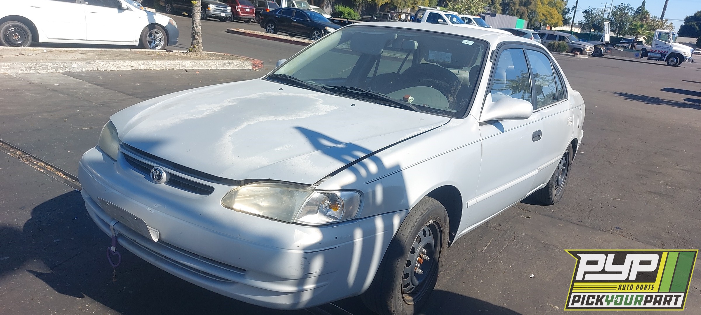 1999 TOYOTA COROLLA available for parts