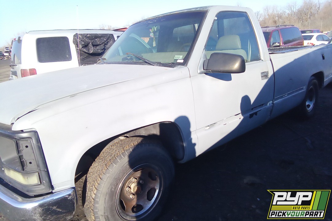 1997 CHEVROLET C1500 available for parts
