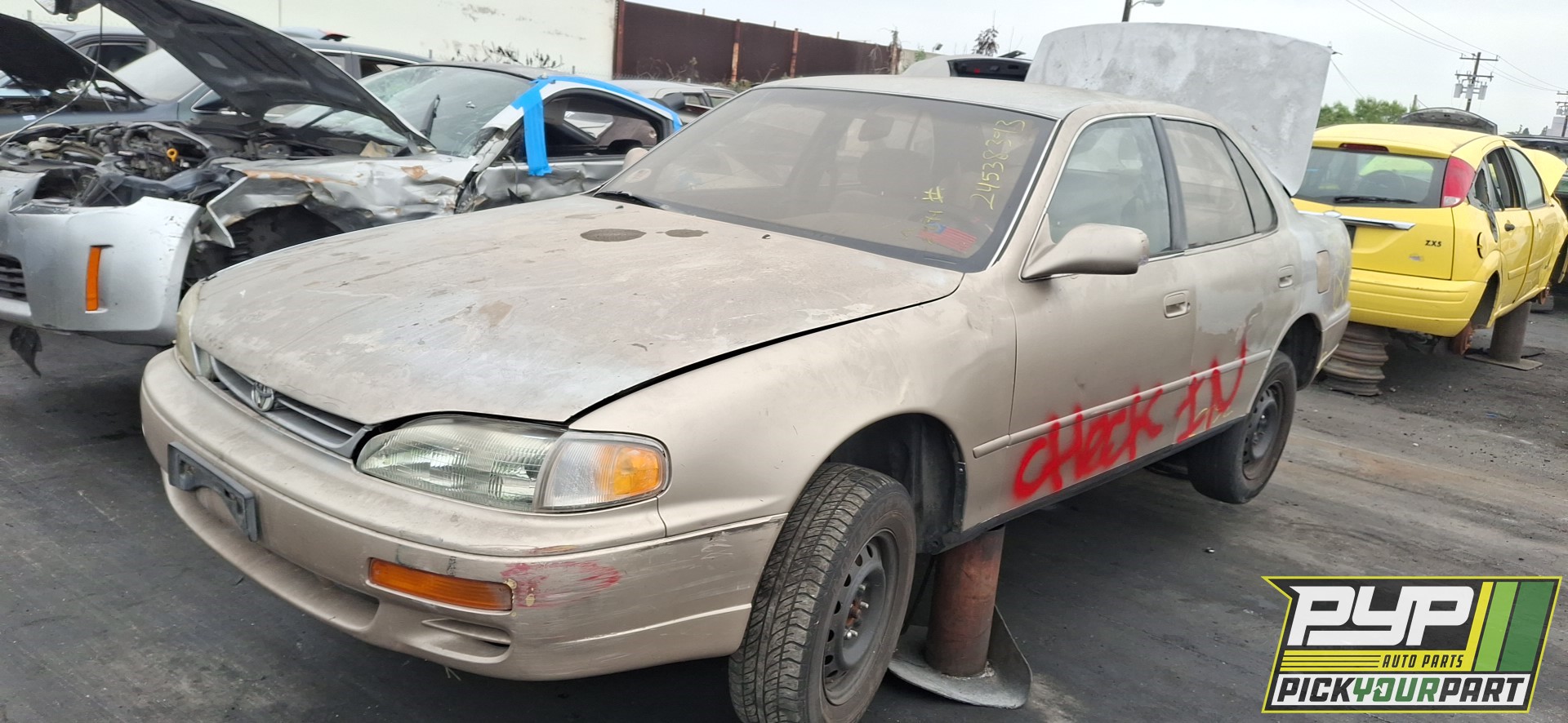1995 TOYOTA CAMRY partes disponibles