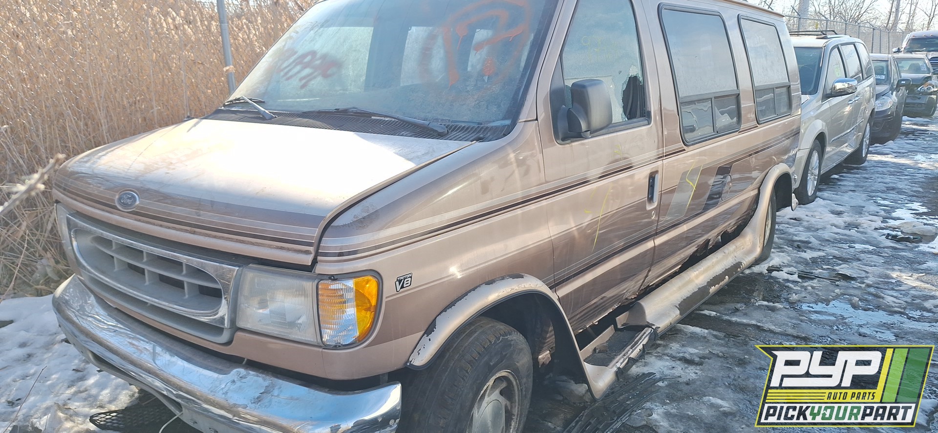 1998 FORD E-150 ECONOLINE available for parts