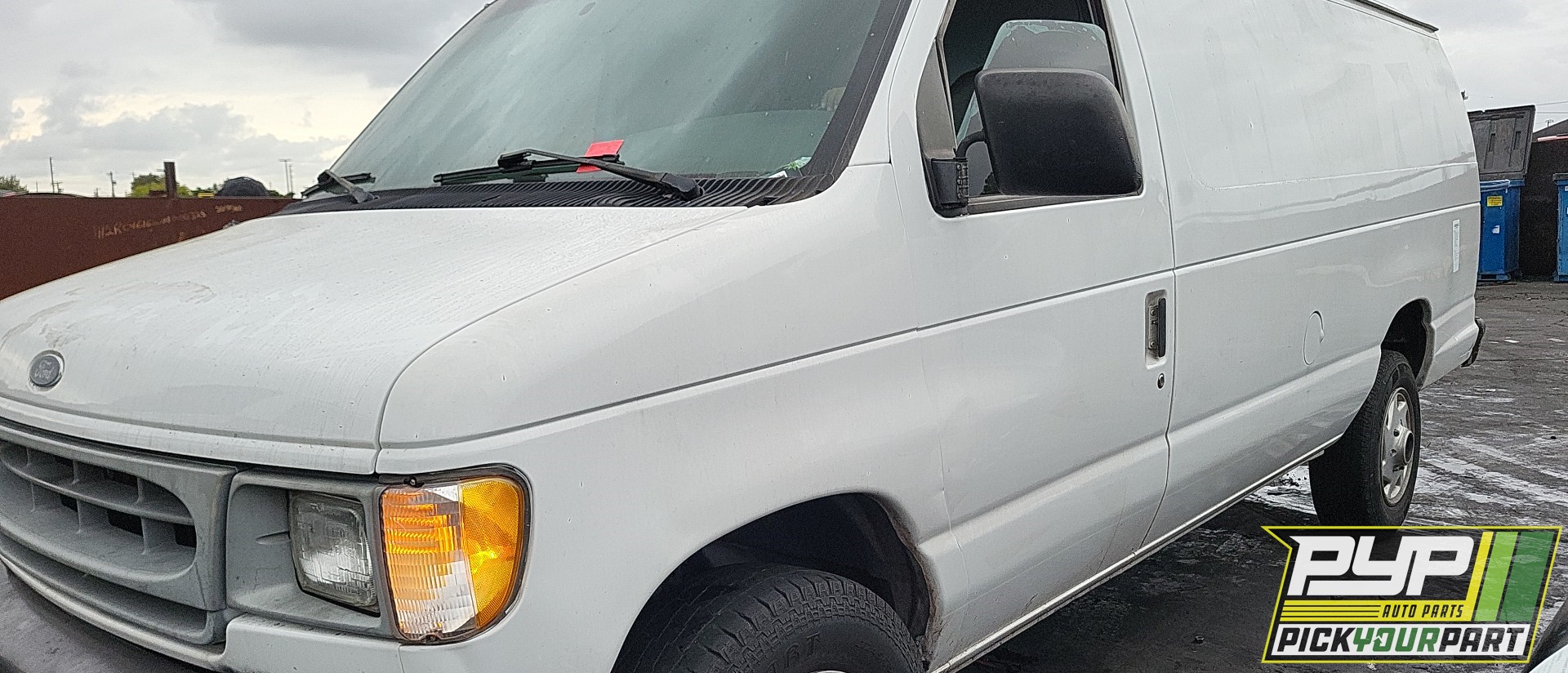 1999 FORD E-250 ECONOLINE available for parts