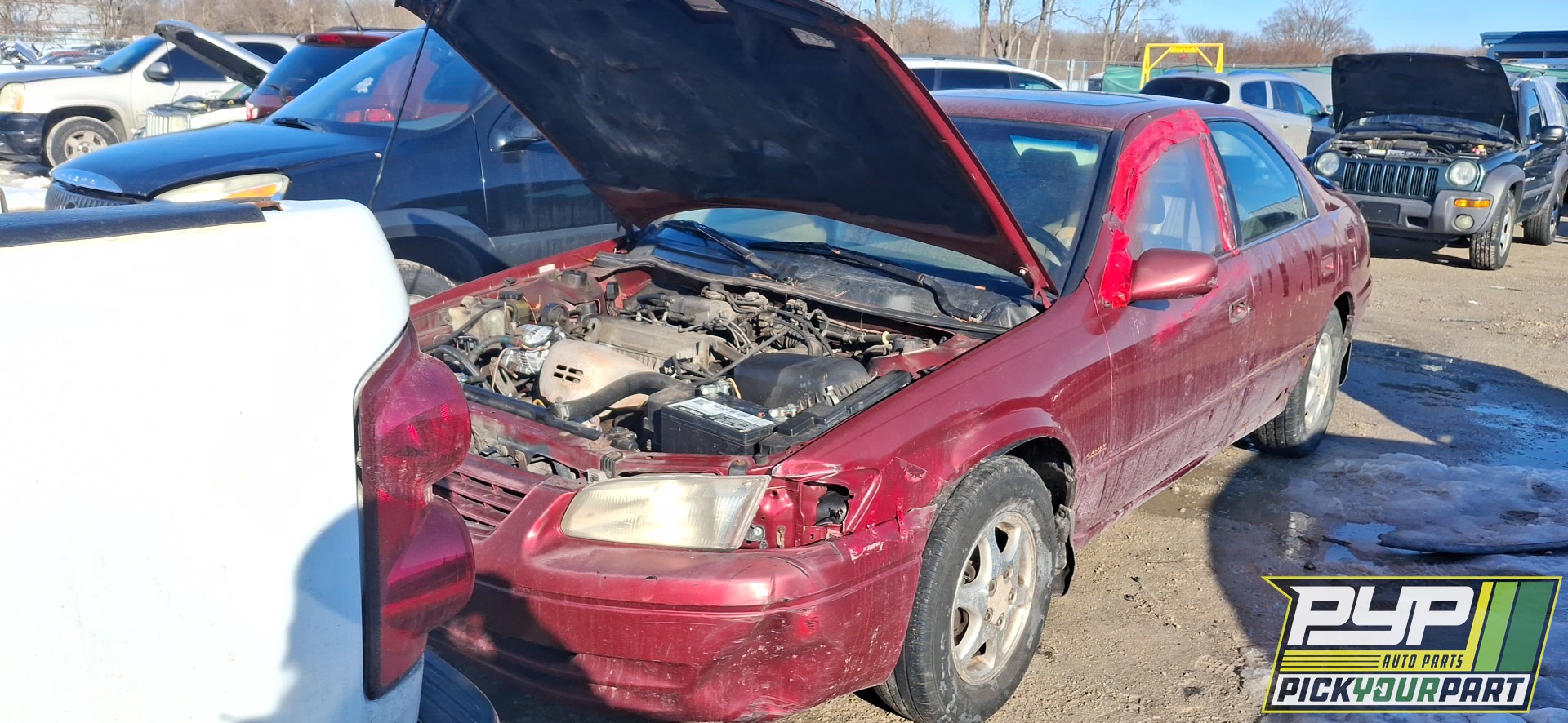 1998 TOYOTA CAMRY available for parts