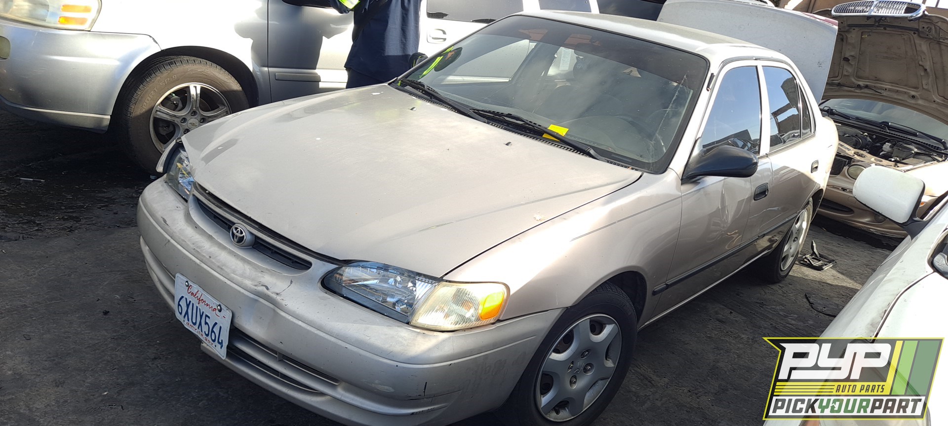 1999 TOYOTA COROLLA available for parts