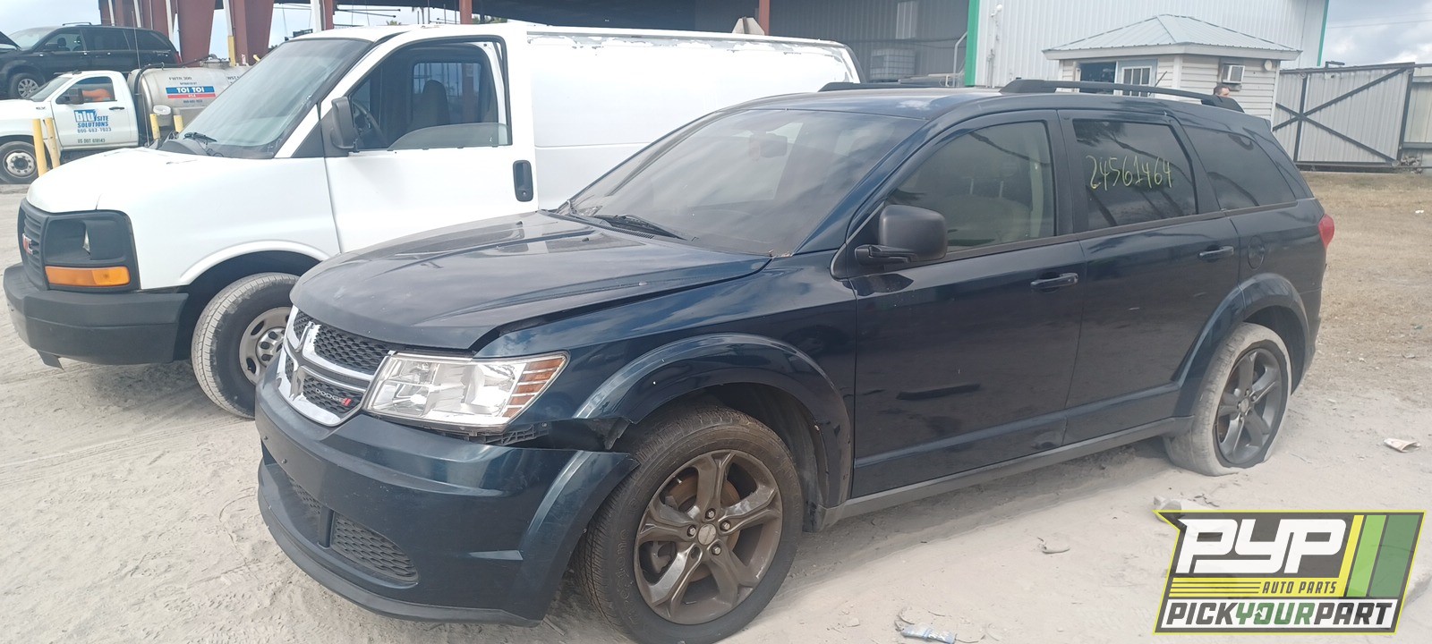 2014 DODGE JOURNEY available for parts