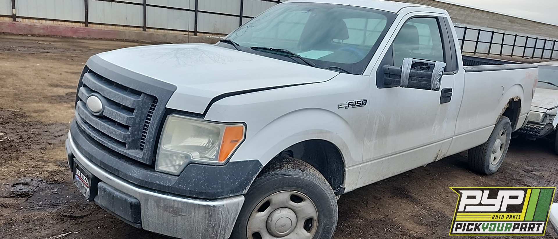 2009 FORD F-150 available for parts