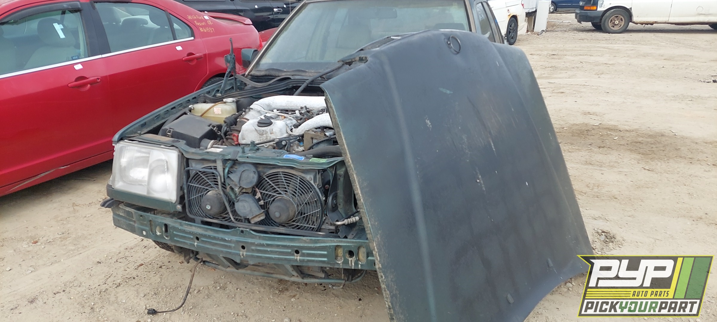 1995 MERCEDES-BENZ E300 available for parts