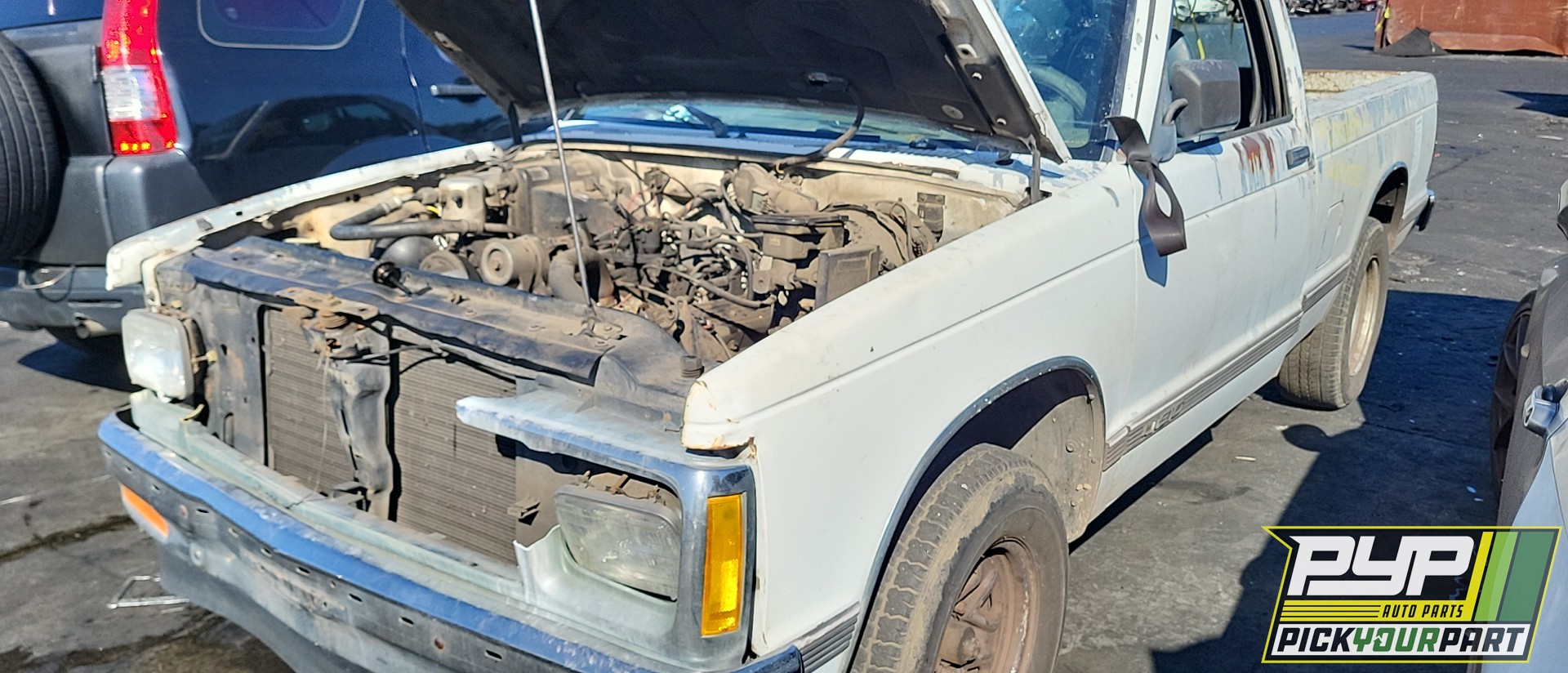 1993 CHEVROLET S10 available for parts