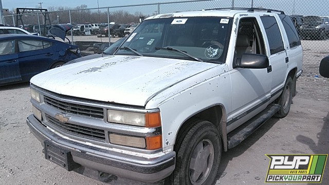 1996 CHEVROLET TAHOE available for parts