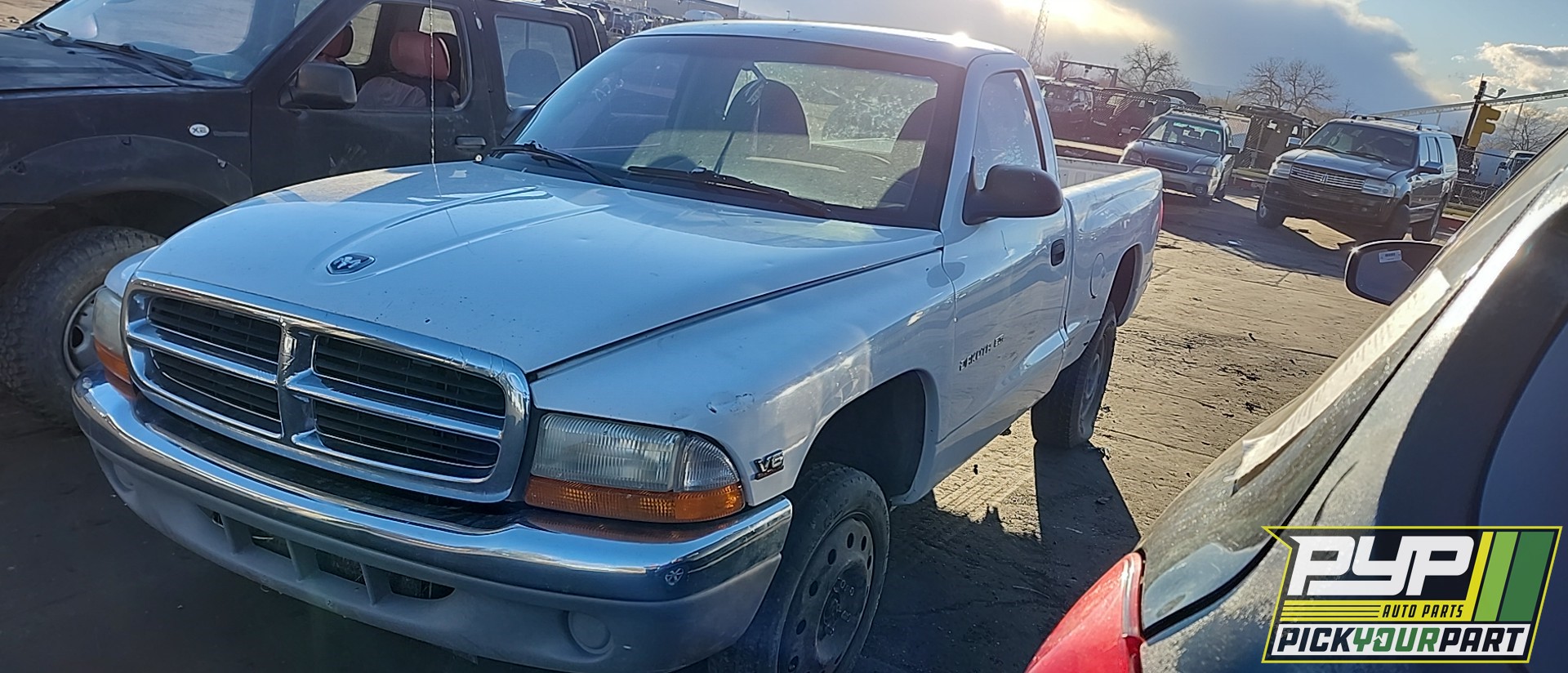 1998 DODGE DAKOTA available for parts