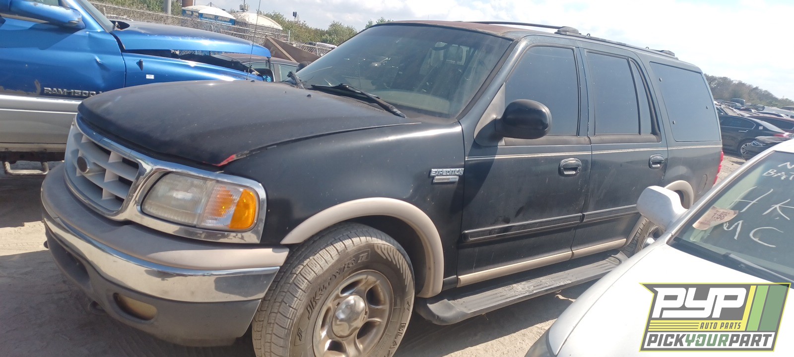 1999 FORD EXPEDITION available for parts