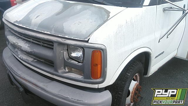 2002 CHEVROLET EXPRESS 3500 available for parts