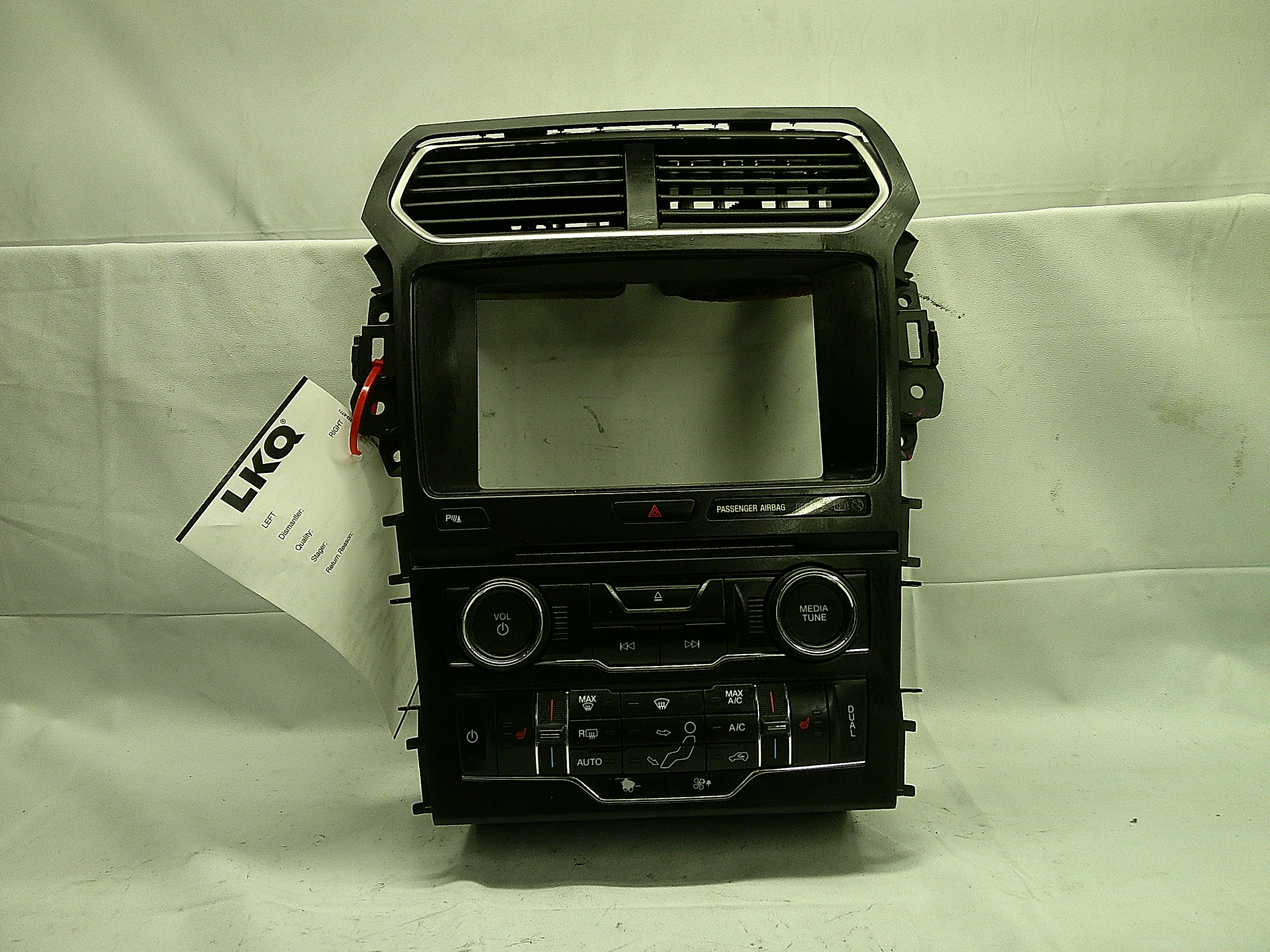2016 2017 Ford Explorer Radio Control Panel w/Temperature Controls OEM