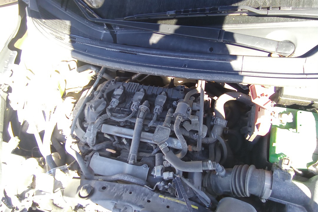 (1.6L VIN C 4TH DIGIT HR16DE) CVT