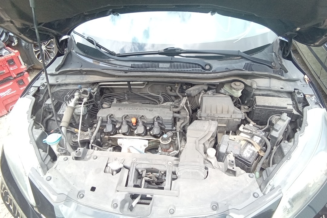 (1.8L VIN RU 4TH AND 5TH DIGITS)