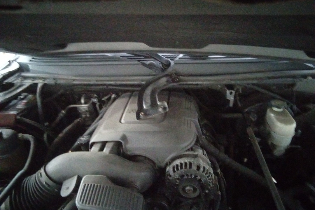 (5.3L) VIN 7 (8TH DIGIT OPT LC9) UTR