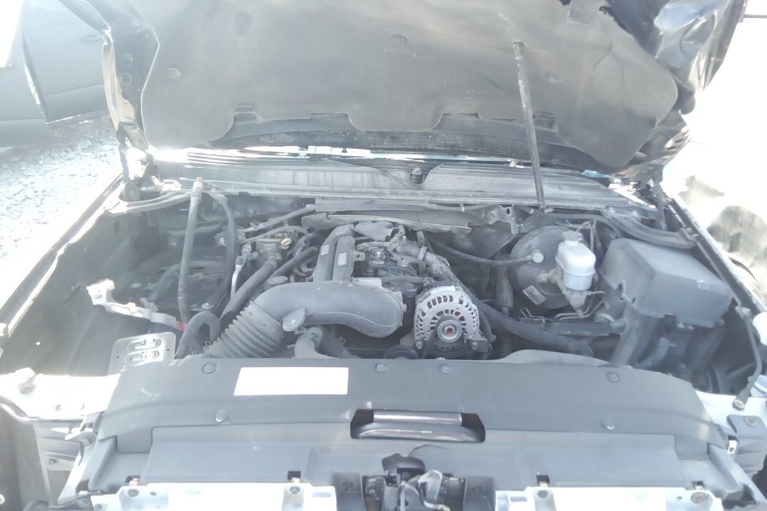 5.3L VIN 3 (8TH DIGIT OPT LC9)