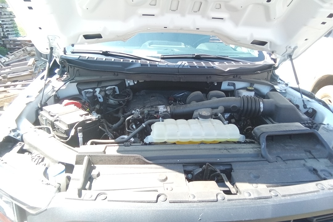 GASOLINE 3.3L (VIN B 8TH DIGIT)