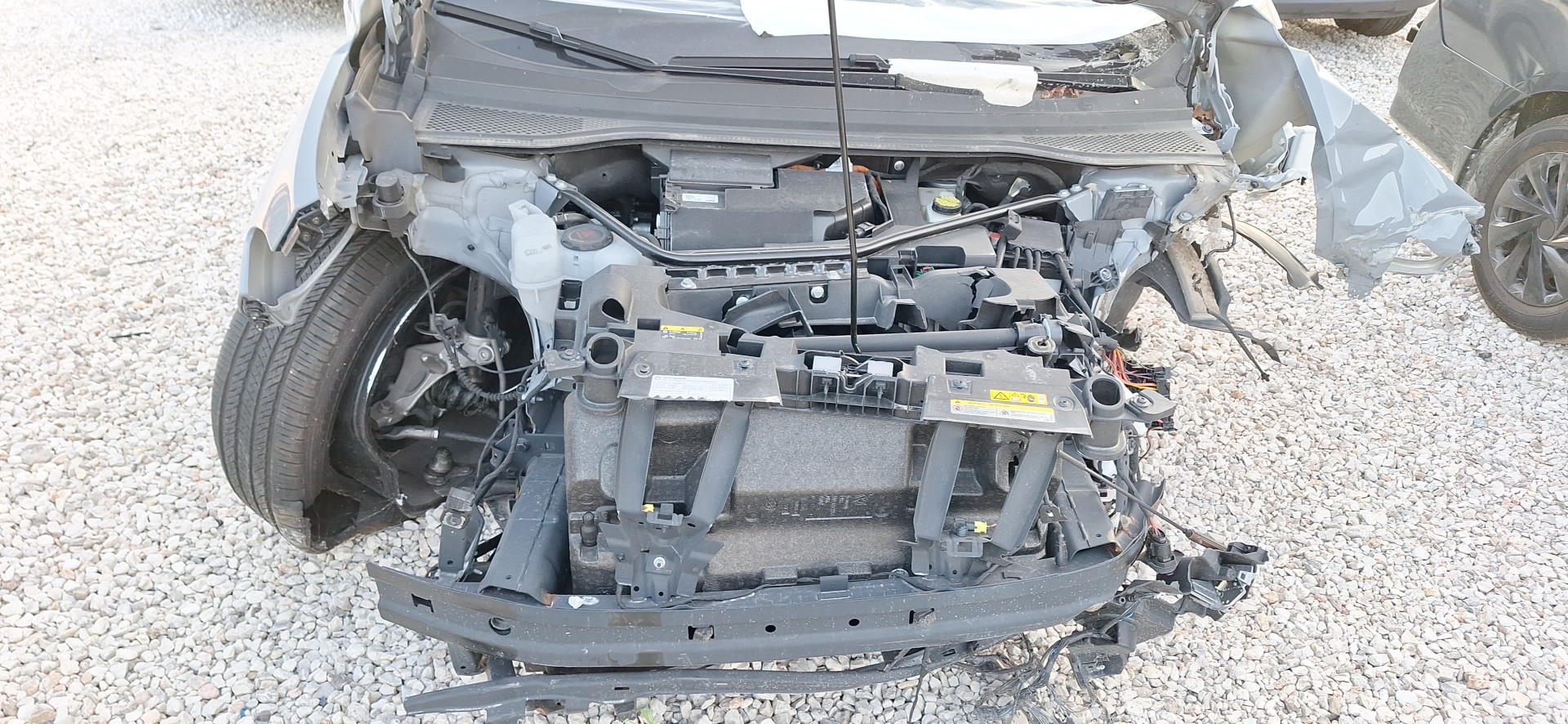2022 VOLKSWAGEN ID4 VIN N (5TH DIGIT AWD) REAR