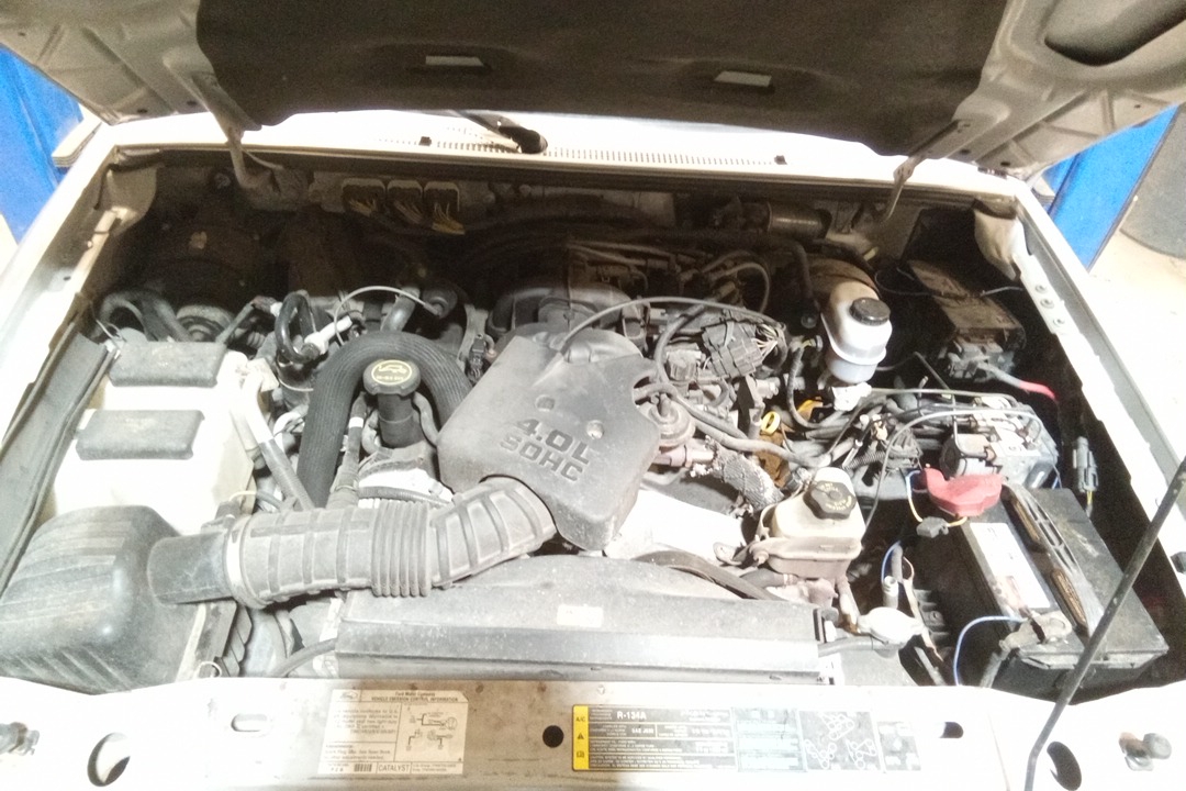 4.0L (VIN E 8TH DIGIT SOHC 6-245)
