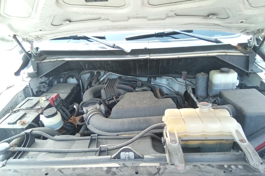 (4.0L VIN B 4TH DIGIT VQ40DE)