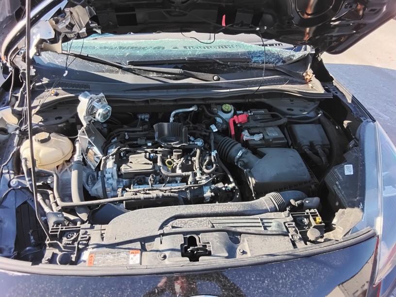 2021 FORD ESCAPE UTR TURNS OVER