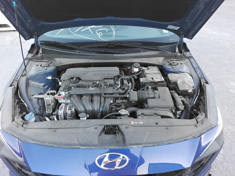 2021 HYUNDAI ELANTRA RUNS