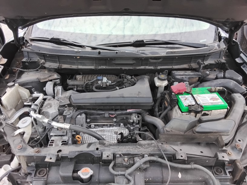 2015 NISSAN ROGUE RUNS