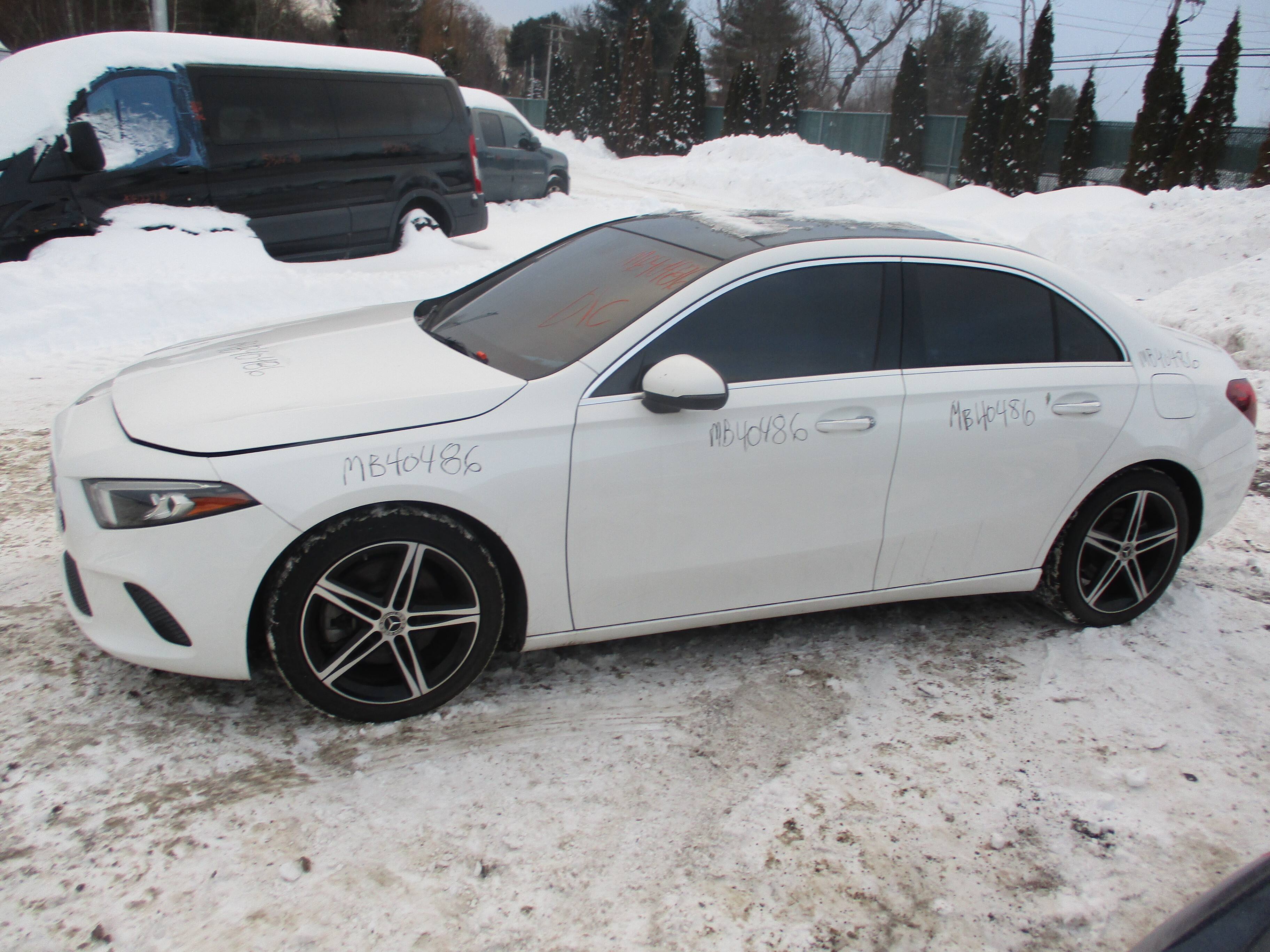 2.0 AUTO FWD COL 177 TYPE AWD A220