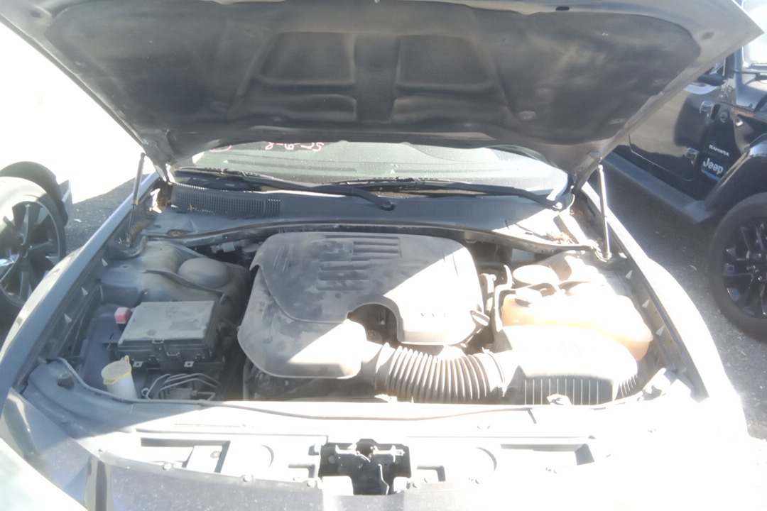 3.6 AUTO RWD 3.6L (VIN G 8TH DIGIT) RWD NR