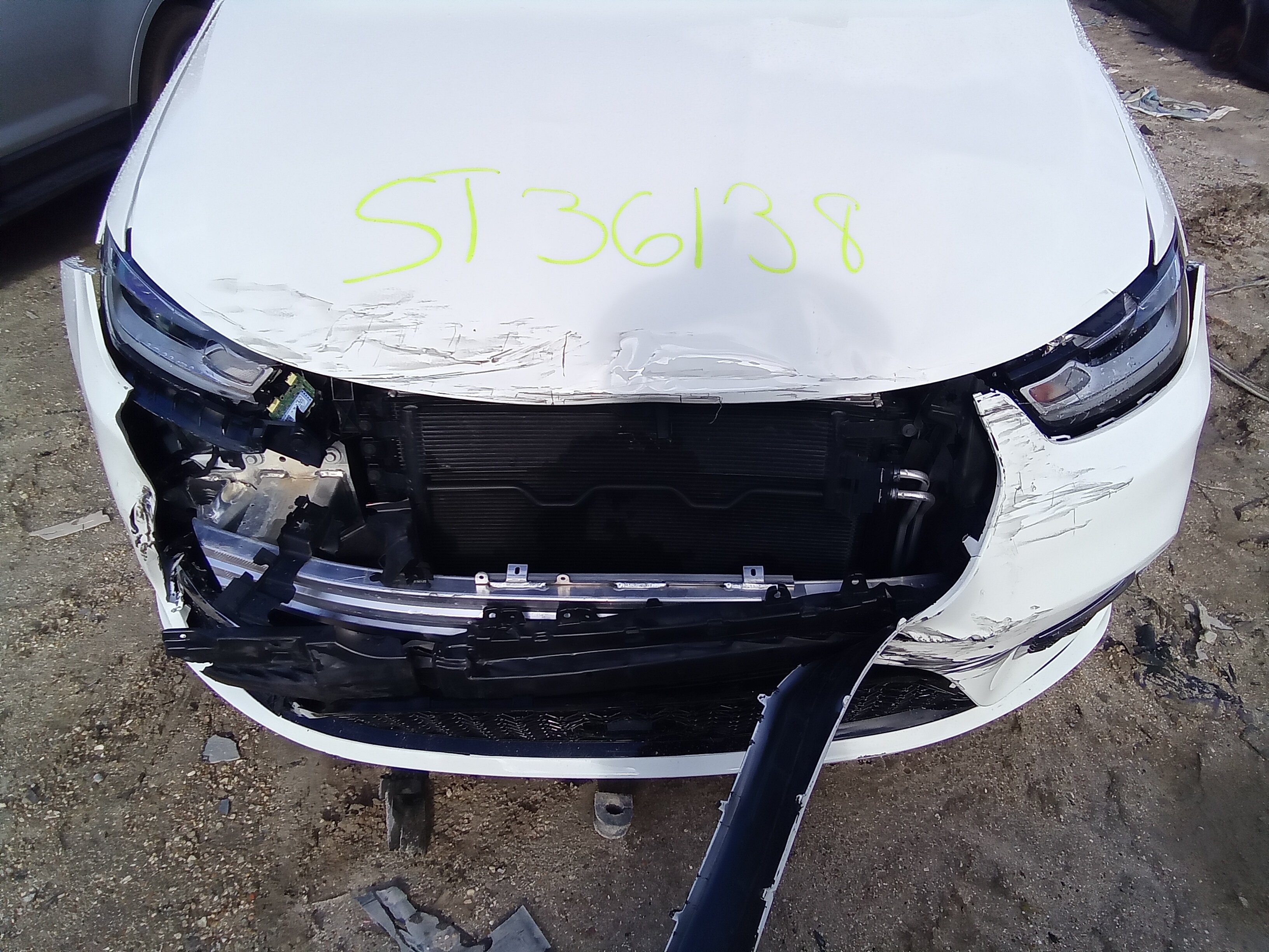 3.6 AUTO FWD (AT) GASOLINE (9 SPEED AUTOMATIC) FWD